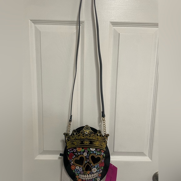 Betsey Johnson Kitsch crossbody sugar skull black - Picture 2 of 8